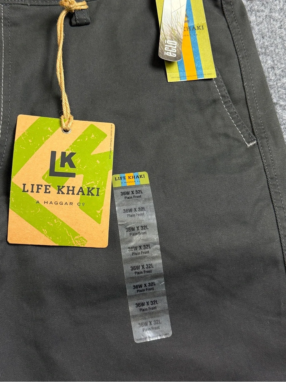NWT Life Khaki Haggar Pants Men's 36x32 Straight Fit Comfort Chino Gray